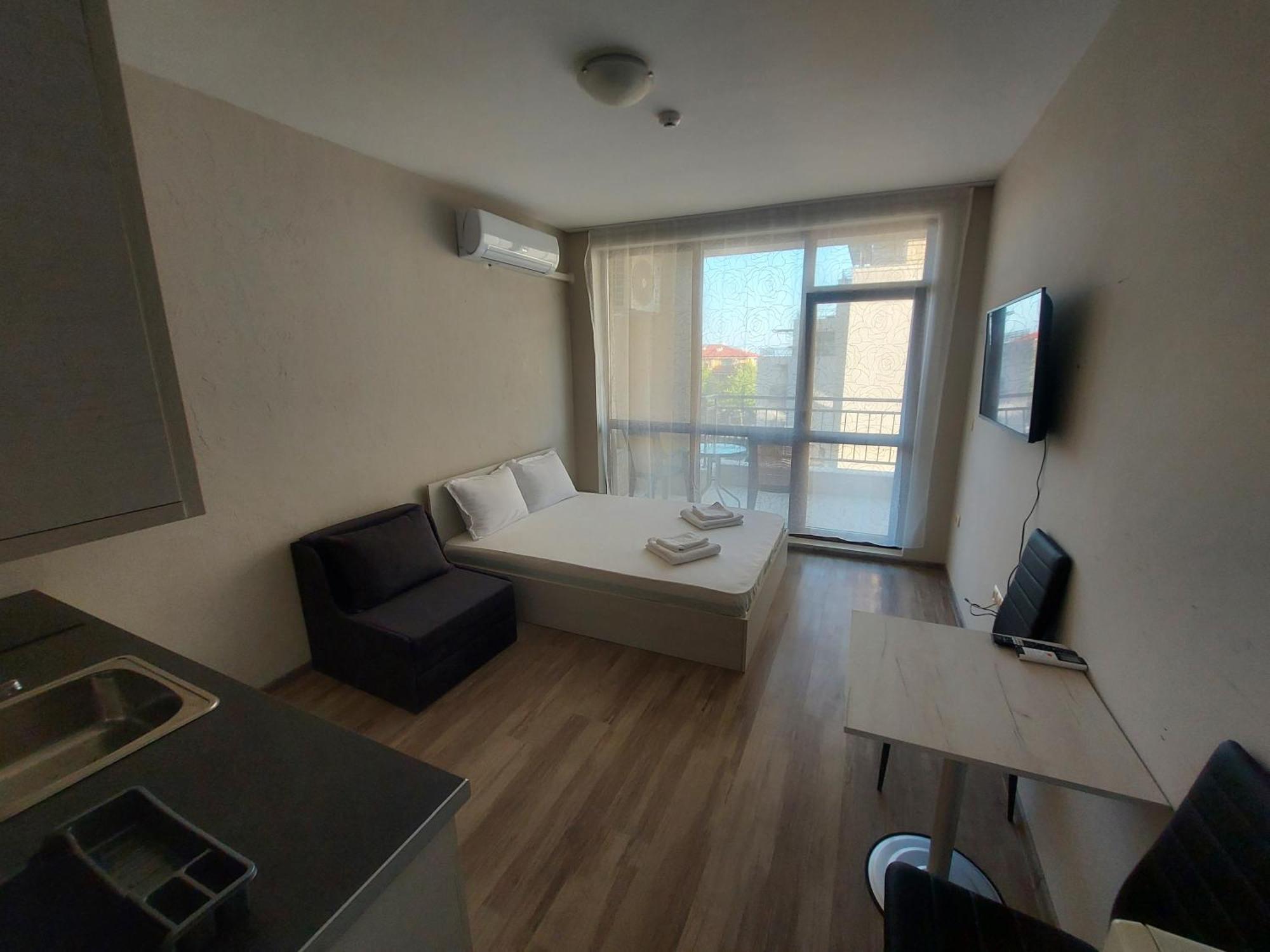 Charming Studio In Sorrento Sole Mare Sveti Vlas Esterno foto